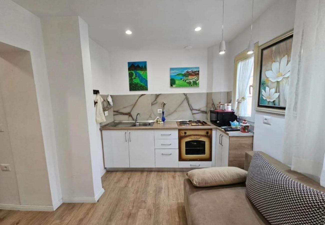 Appartement Kalpazo Myslym Shyri Tirana Extérieur photo